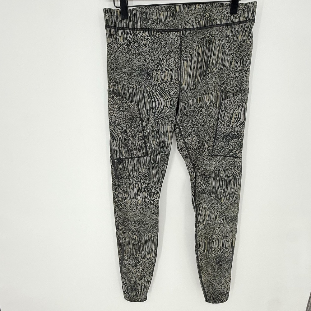 Lululemon LAB High Rise Train Tight 28" Foil Glitch Neutral Size 10